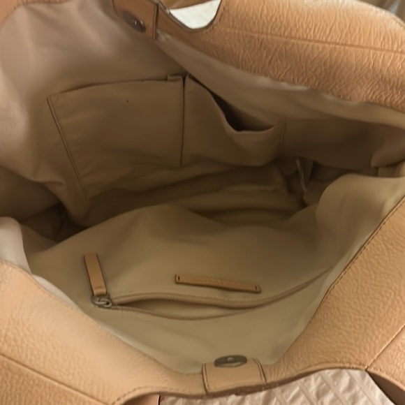 EUC Lucky brand blush leather bucket bag - Picture 6 of 6